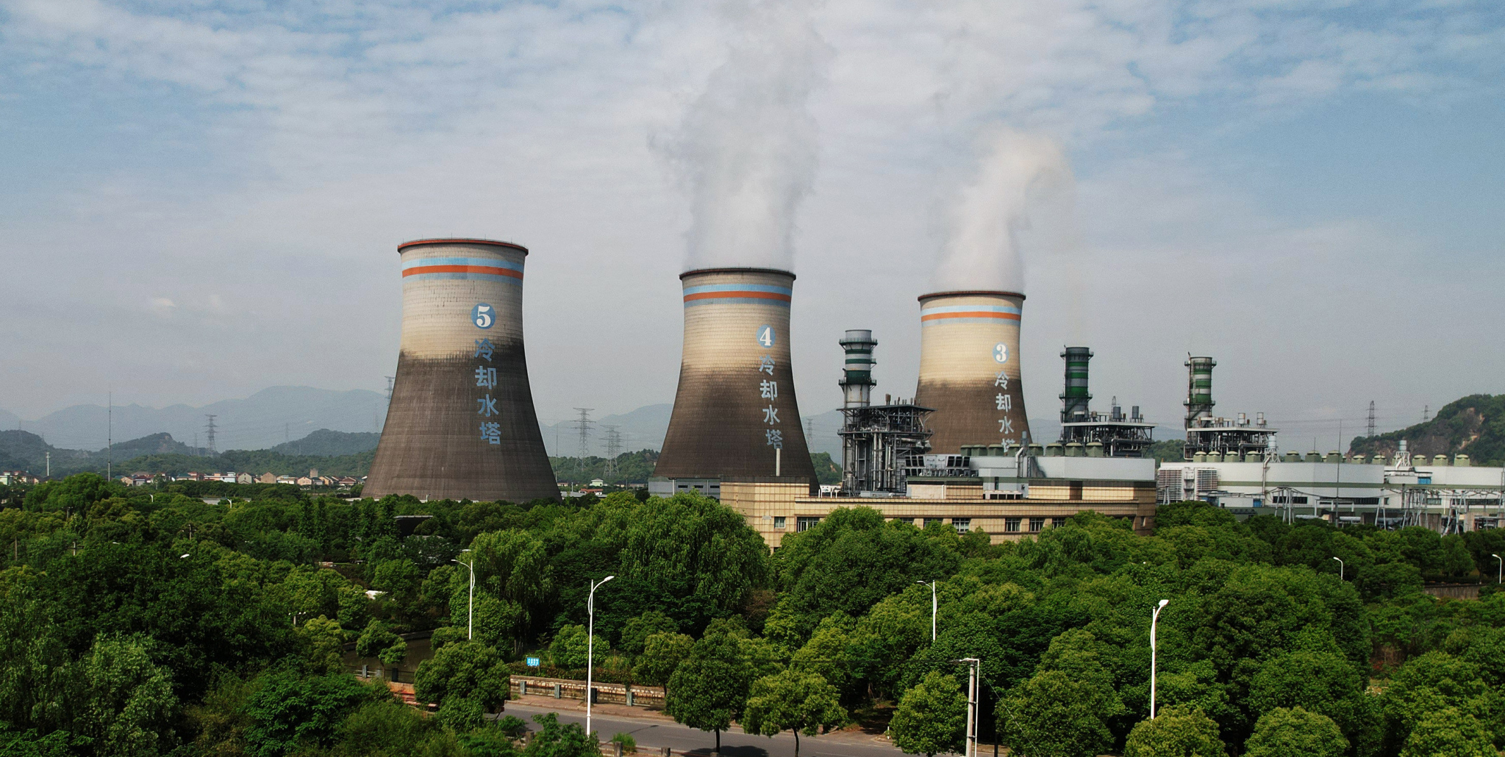 An aerial view of the Xiaoshan Power Plant in Hangzhou, east China's Zhejiang Province.
