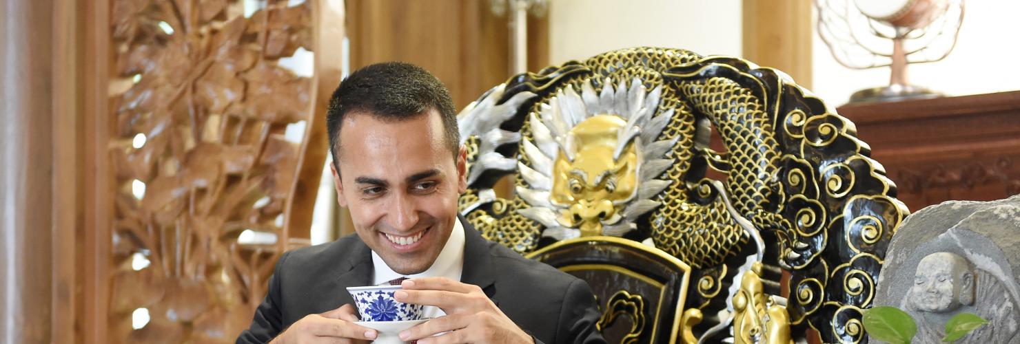 Italy’s minister for economic development, Luigi Di Maio, at the Daci temple in Chengdu (September 2018) making preparations for Xi Jinping’s state visit to Italy. 