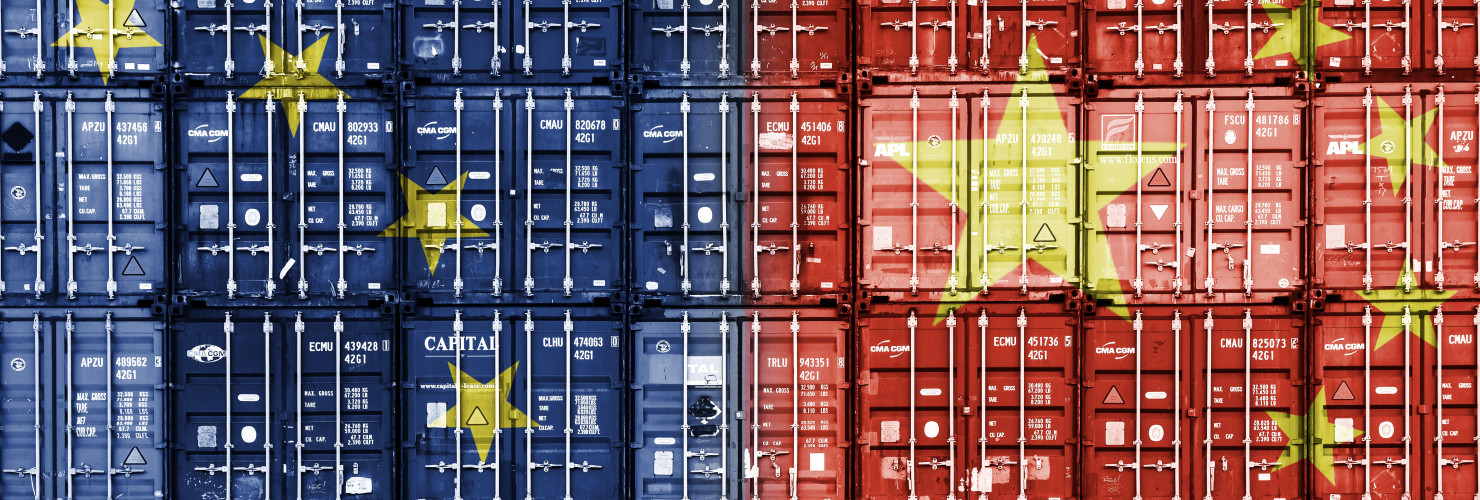 Containers with EU and Chinese flags