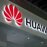 Huawei signpost
