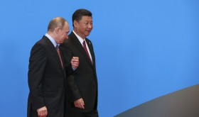 Chinese President Xi Jinping (R) walks with Russian President Vladimir Putin (L) during the welcome ceremony at Yanqi Lake during the Belt and Road Forum, in Beijing, China, 15 May 2017. The Belt and Road Forum runs from 14 to 15 May, which is expected to lay the groundwork for Beijing-led infrastructure initiatives aimed at connecting China with Europe, Africa and Asia.